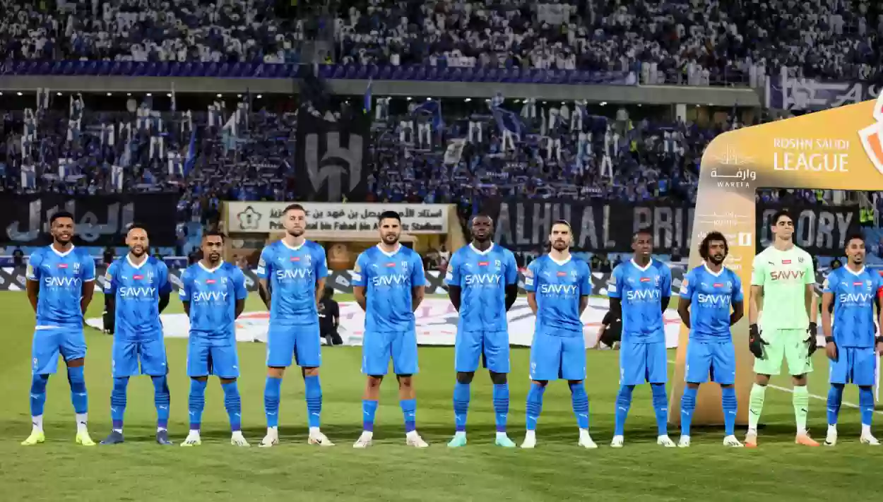 البرازيلي يودع الهلال السعودي ويعود إلى موطنه