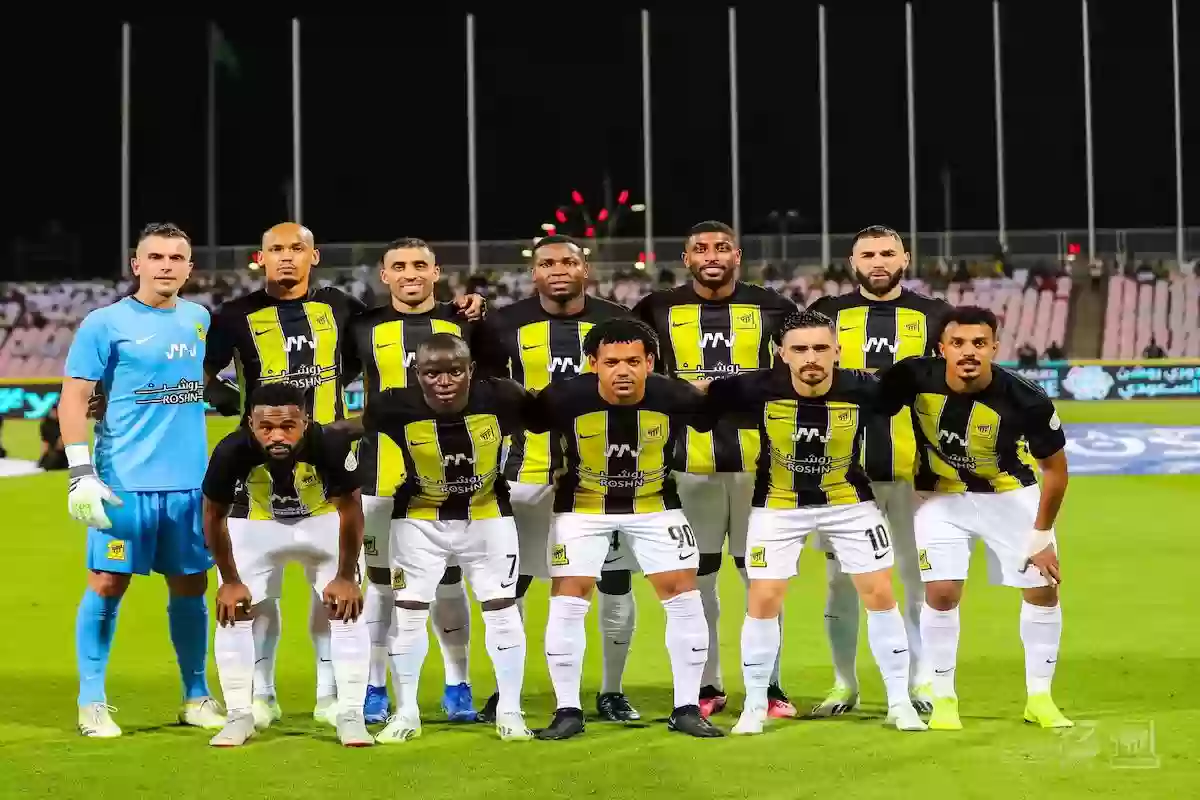 هتافات جمهور الاتحاد تتعالى